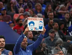 冲刺阶段中超焦点战，费城76人迎来里程碑，底气十足，赛程密集仍需轮换