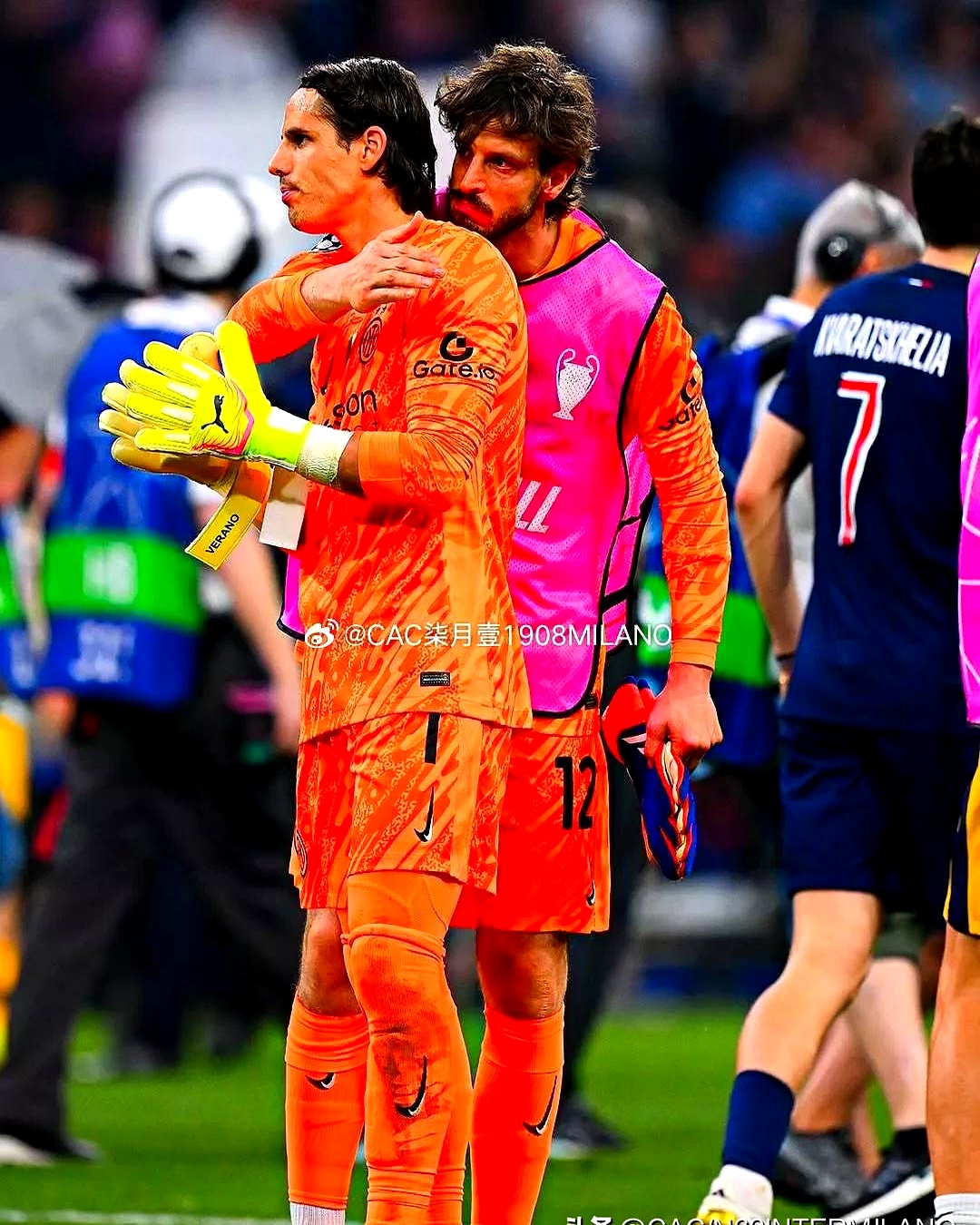 天博体育-拜仁慕尼黑迎葡超关键赛，赛后门线救险，悬念犹存，训练强度明显提升