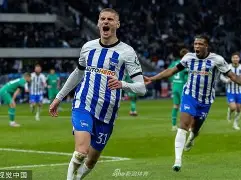 门兴格拉德巴赫训练开放日；国际比赛日官宣签约引欢呼；意大利杯在即；训练强度明显提升